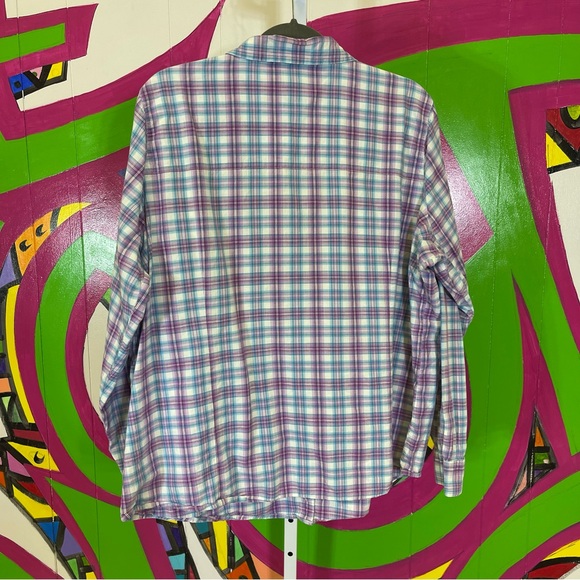 Wrangler Blues, Plaid Button Up Shirt. Size 3XL. In excellent condition! - Picture 5 of 6